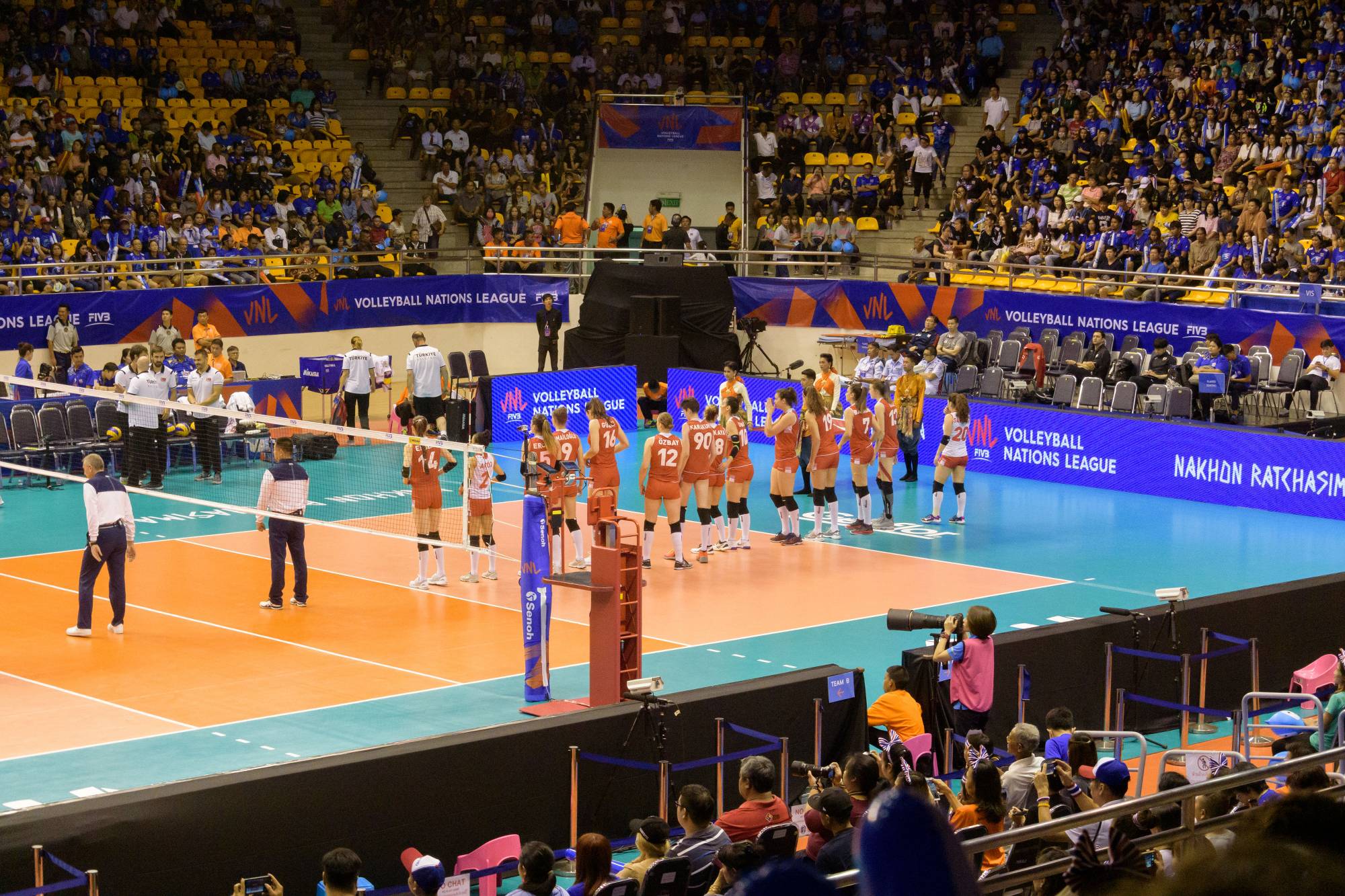 2018-korat-nakhonratchasima-vnl-volleyball-japan-korea-thailand-turkey-day2